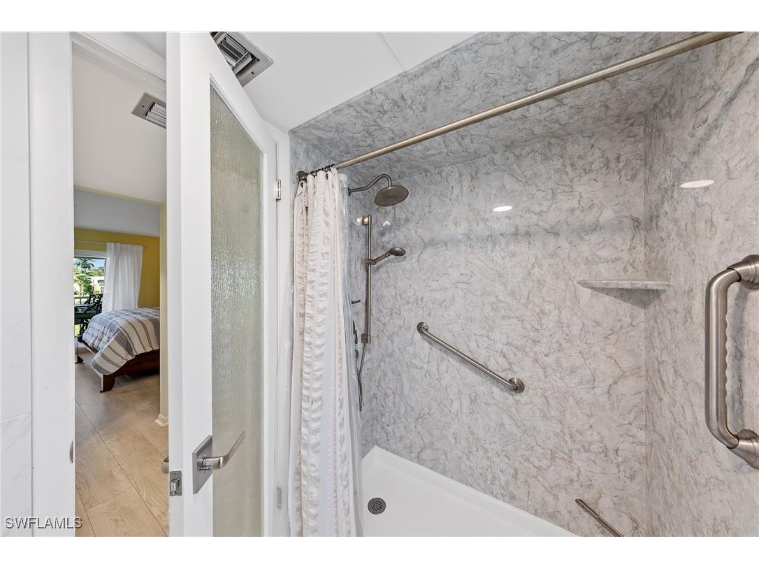 378 Palm Drive #4 Naples FL 34112 226003451 image26