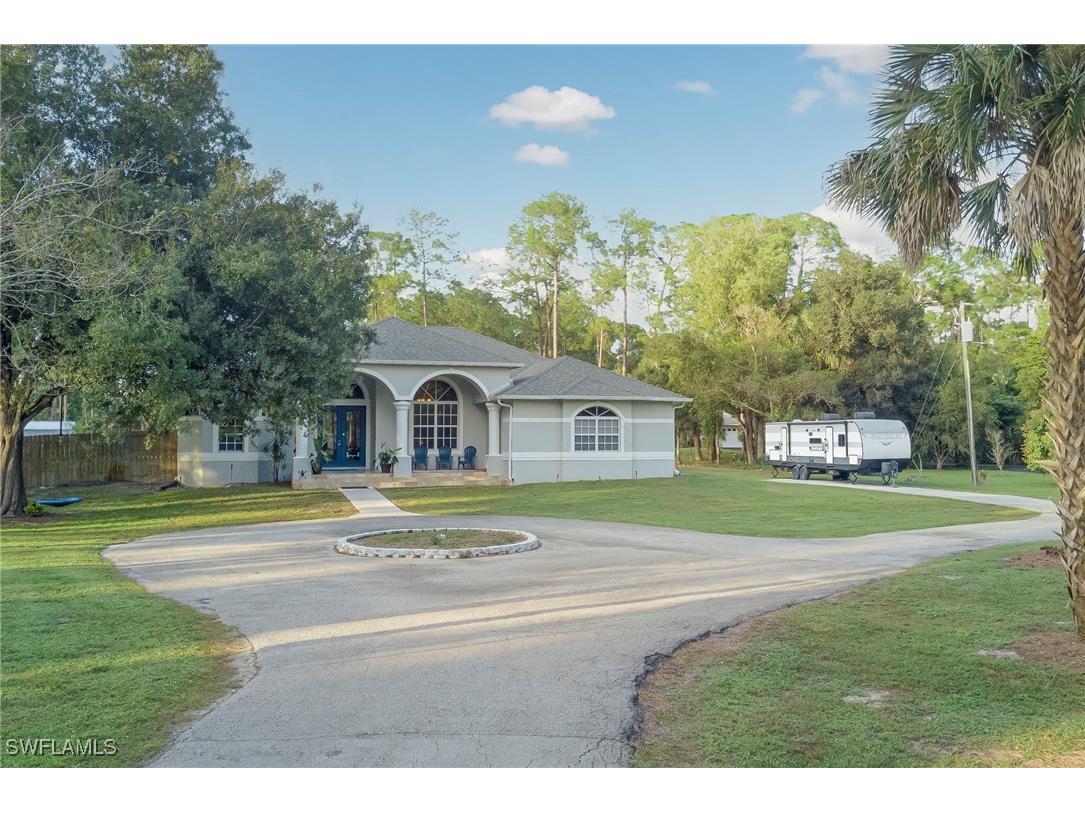 3781 29th Avenue SW Naples FL 34117 225076917 image1