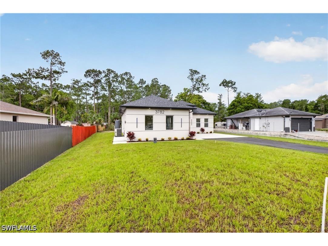 3782 47th Avenue NE Naples FL 34120 226018422 image4