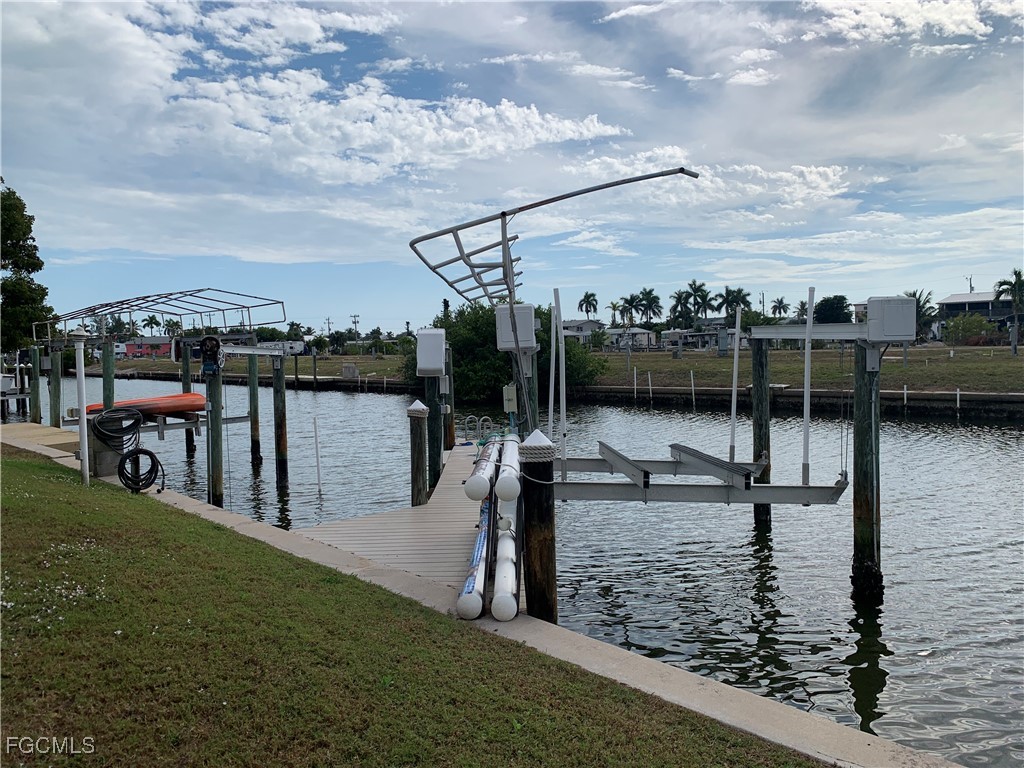 3783 Cherry Lane Other FL 33956 2025023351 image1