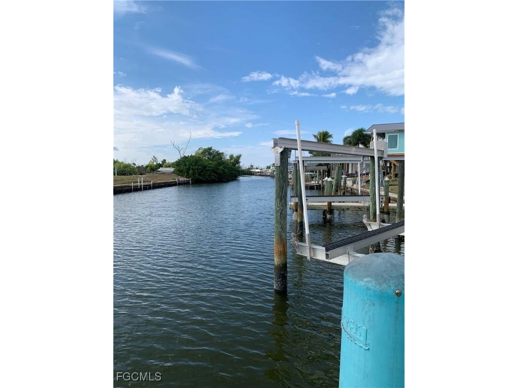 3783 Cherry Lane Saint James City FL 33956 2025023351 image11