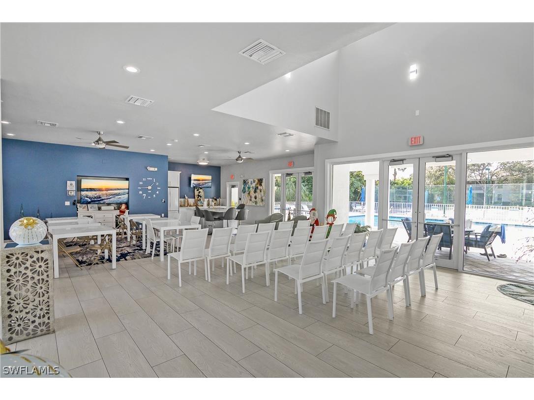 3785 Fieldstone Boulevard #203 Naples FL 34109 226006427 image26