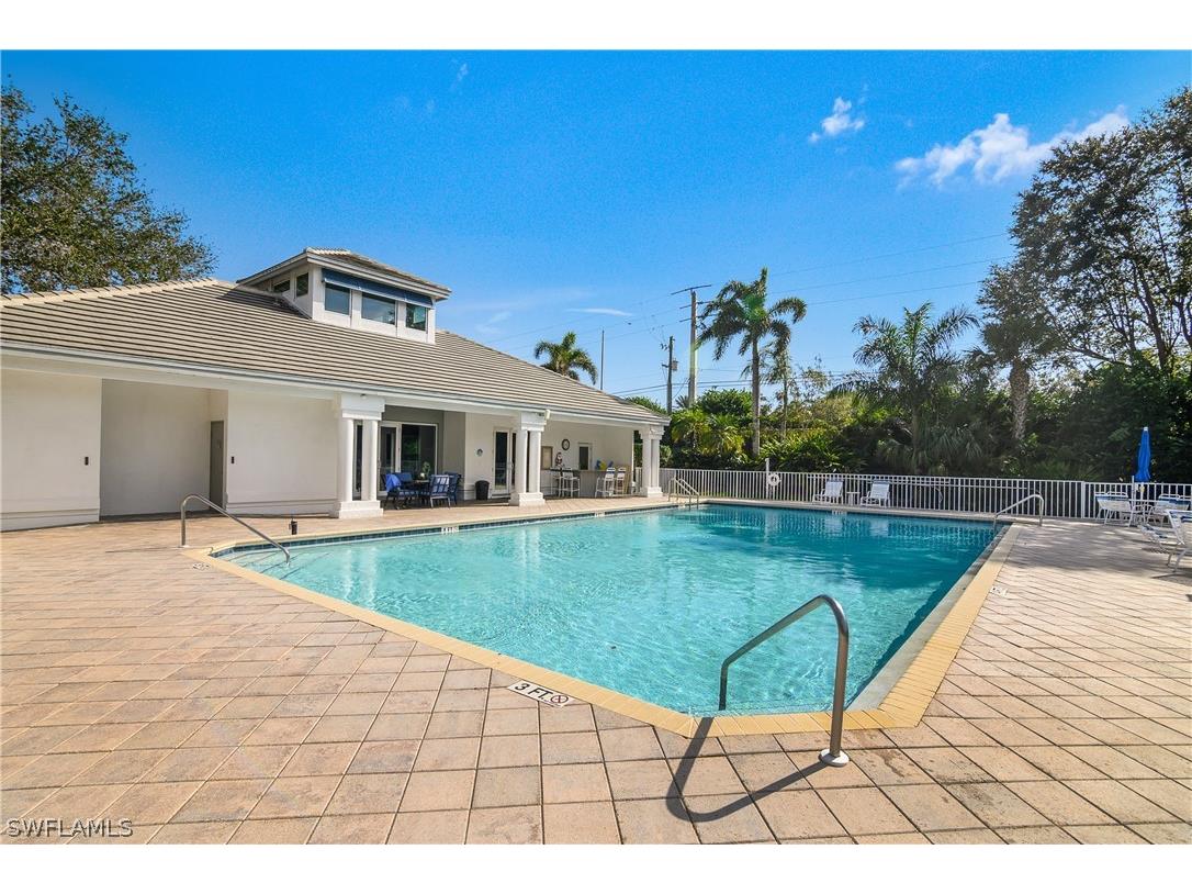 3785 Fieldstone Boulevard #203 Naples FL 34109 226006427 image3