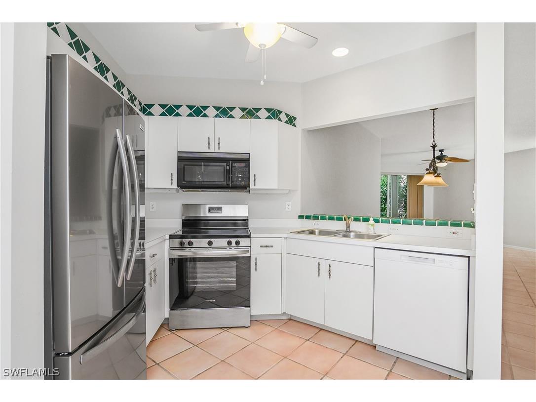 3785 Fieldstone Boulevard #203 Naples FL 34109 226006427 image7