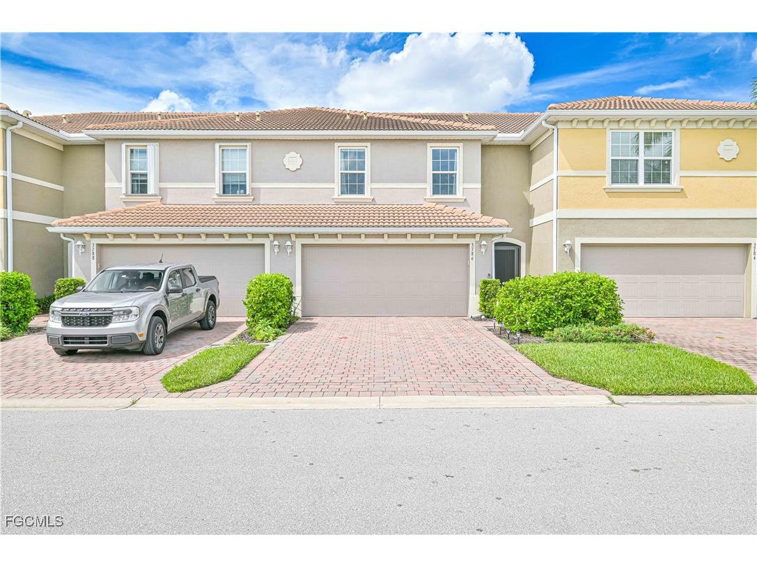 3786 Tilbor Circle Fort Myers FL 33916 2026001011 image2