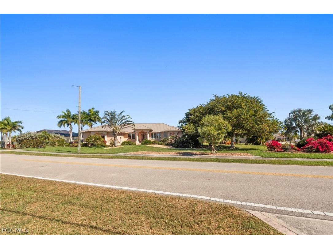 3786 Whippoorwill Boulevard Punta Gorda FL 33950 2026007754 image4