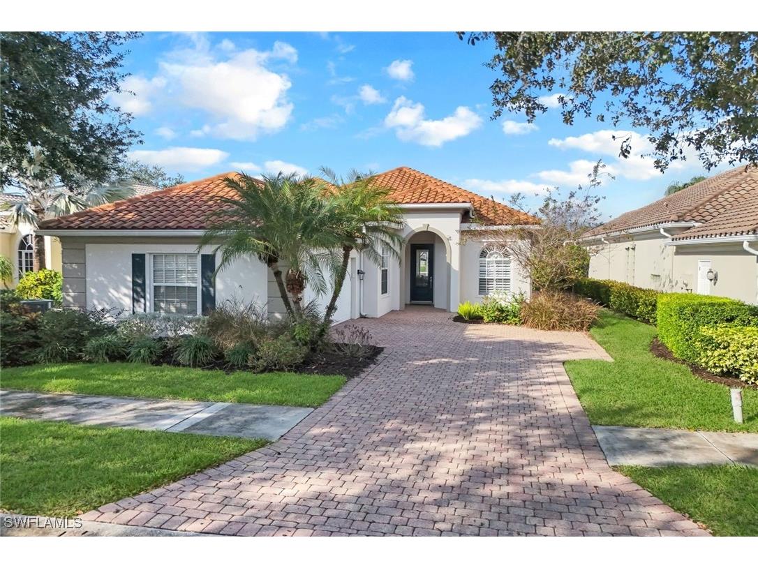 3787 Whidbey Way Naples FL 34119 225083971 image1