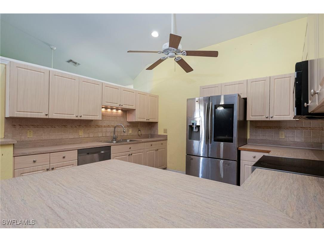 379 Charwood Avenue S Lehigh Acres FL 33974 225075956 image11