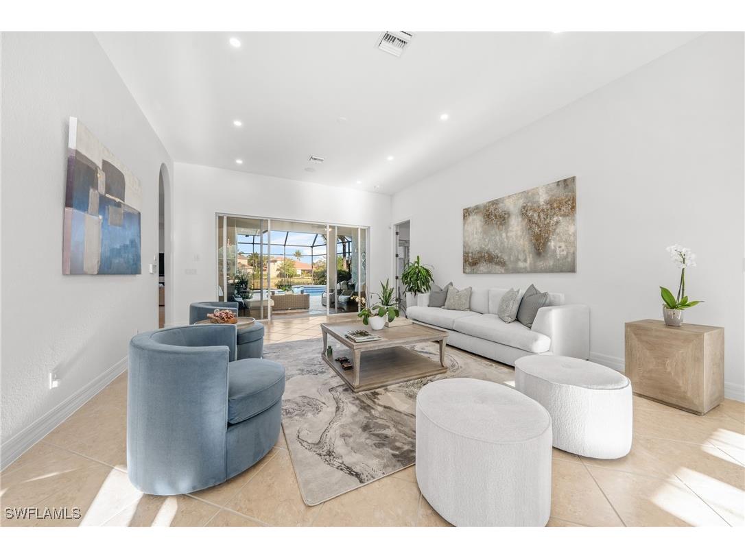 379 Cypress Way W Naples FL 34110 225032092 image12