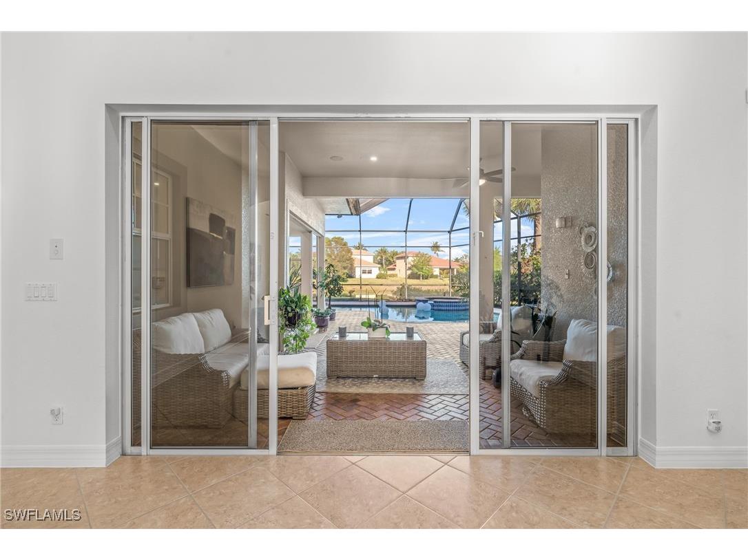 379 Cypress Way W Naples FL 34110 225032092 image22