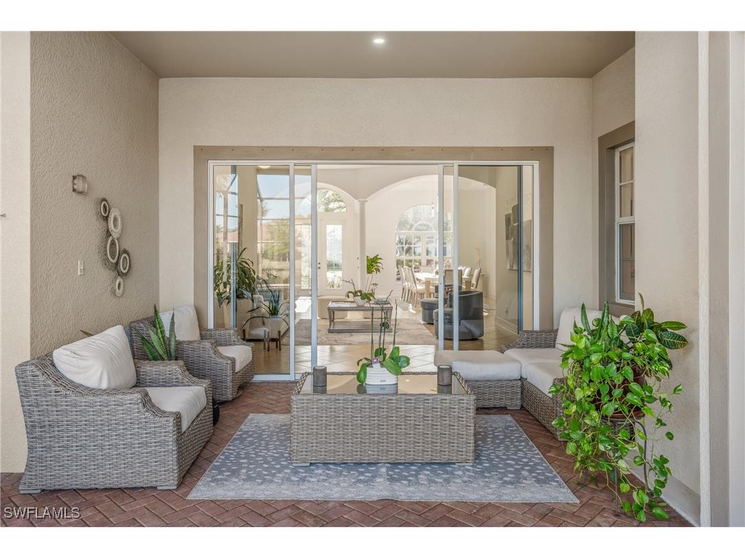 379 Cypress Way W Naples FL 34110 225032092 image23