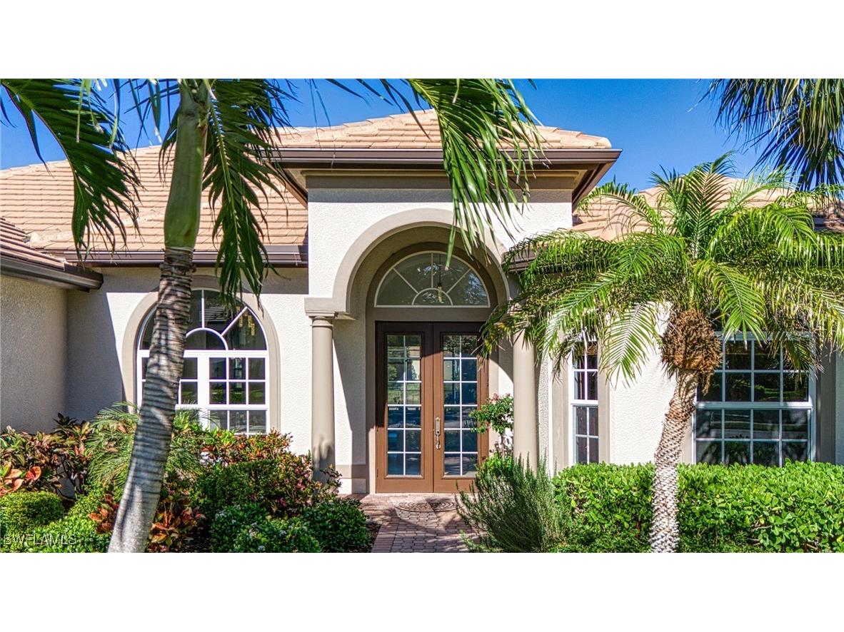 379 Cypress Way W Naples FL 34110 225032092 image3