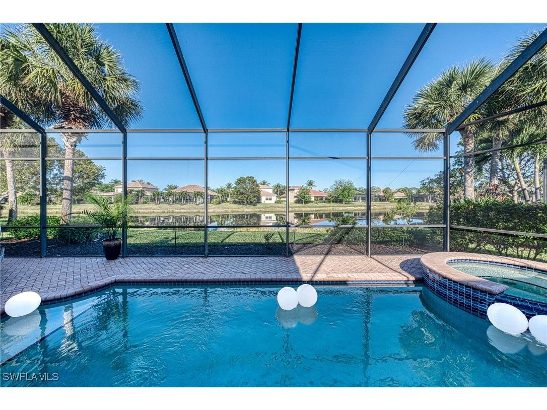 379 Cypress Way W Naples FL 34110 225032092 image31