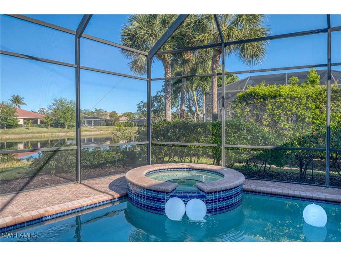 379 Cypress Way W Naples FL 34110 225032092 image32