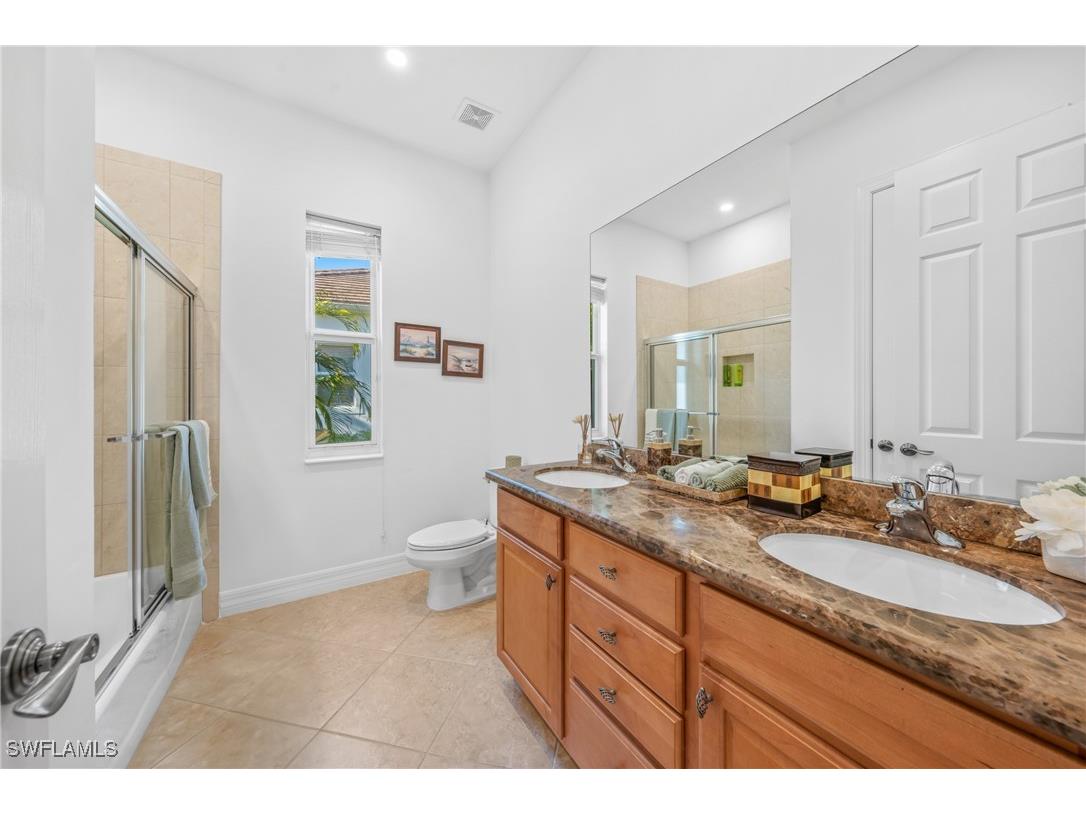 379 Cypress Way W Naples FL 34110 225032092 image41