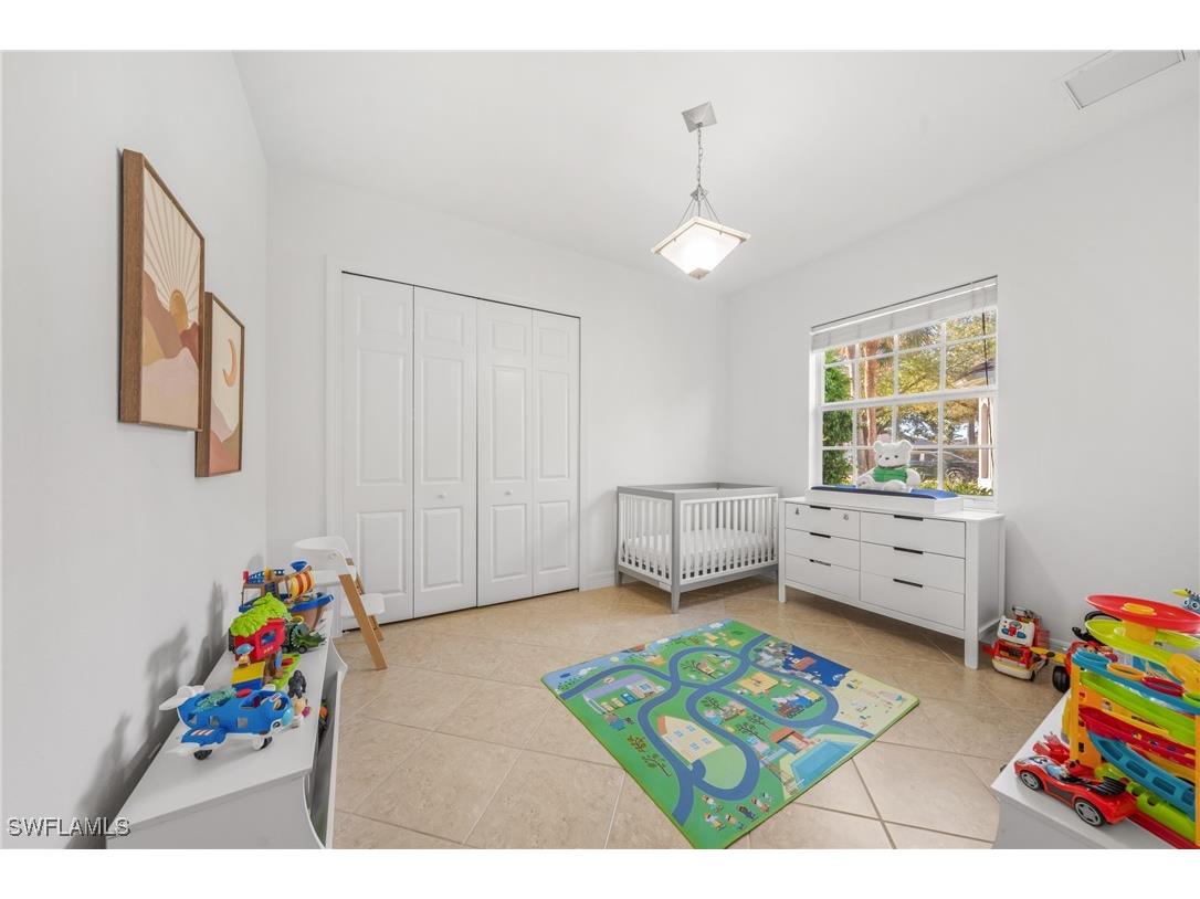 379 Cypress Way W Naples FL 34110 225032092 image42