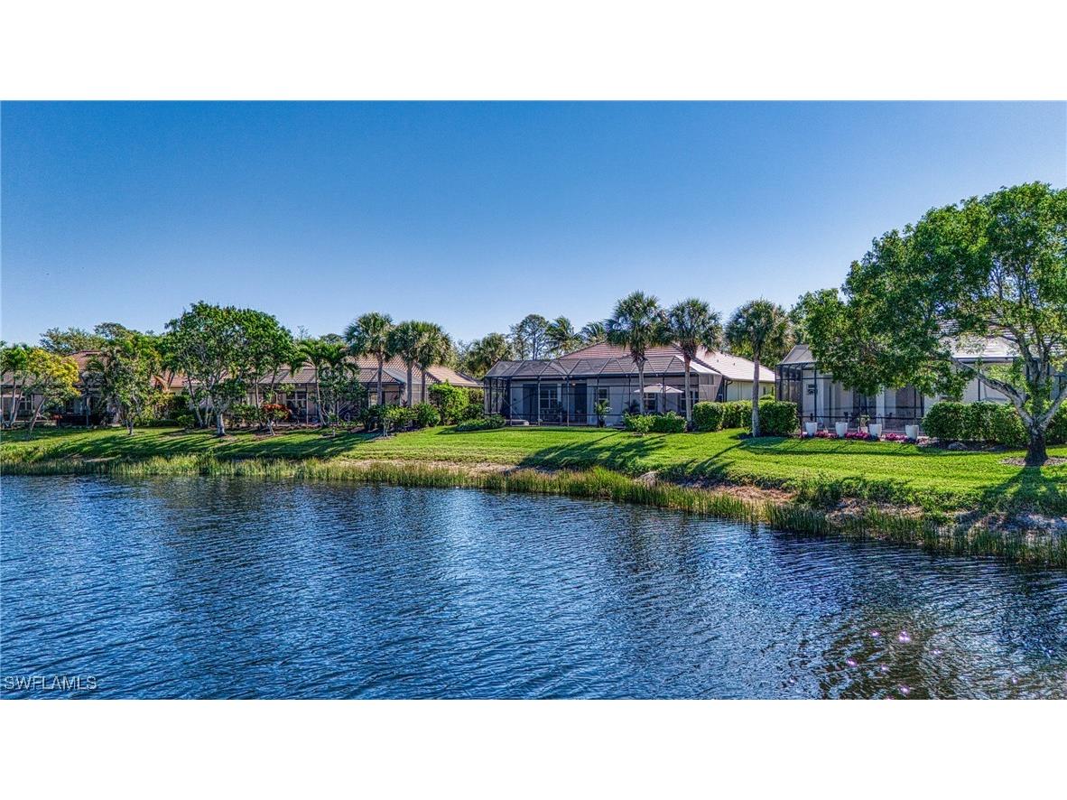 379 Cypress Way W Naples FL 34110 225032092 image48