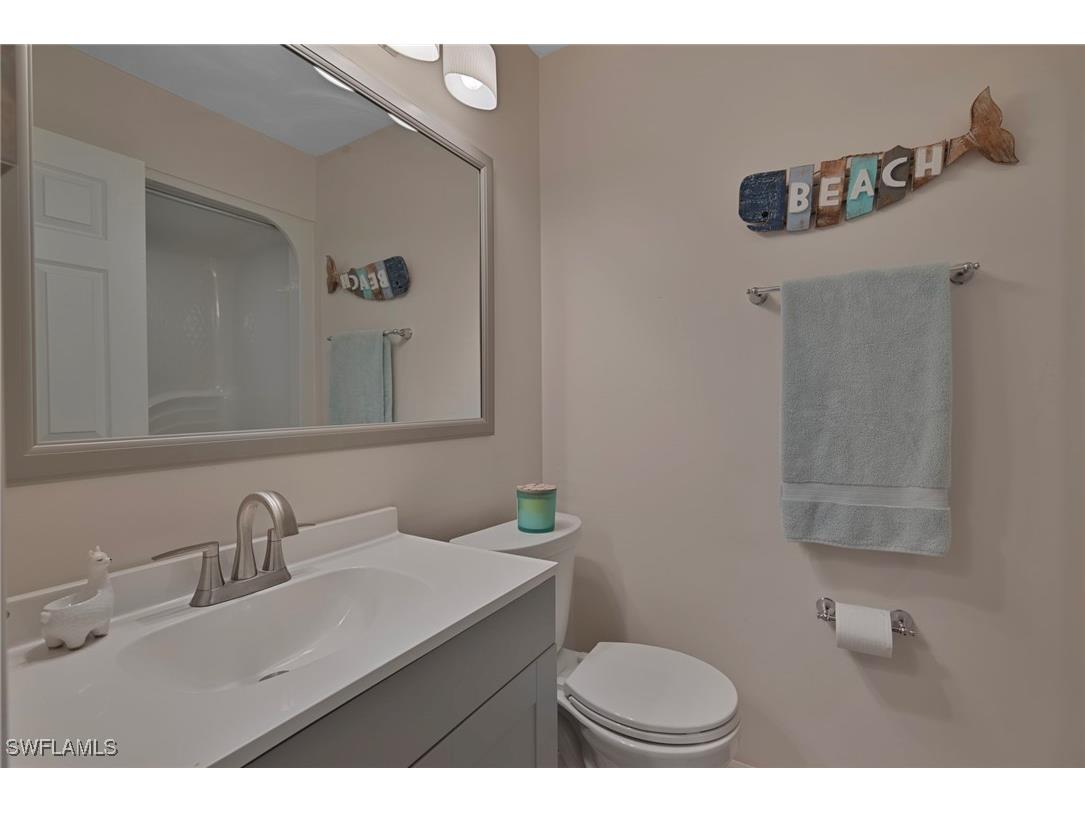 379 Gabriel Circle #2304 Naples FL 34104 225072943 image12