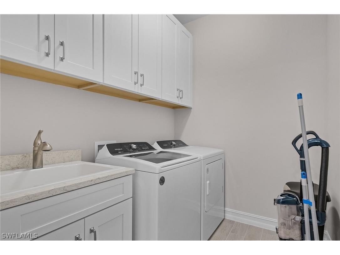 379 Grace Bay Lane Naples FL 34114 226012084 image19