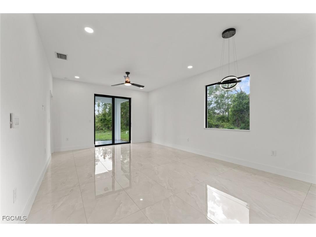 379 Selkirk Avenue Lehigh Acres FL 33974 2025025221 image6