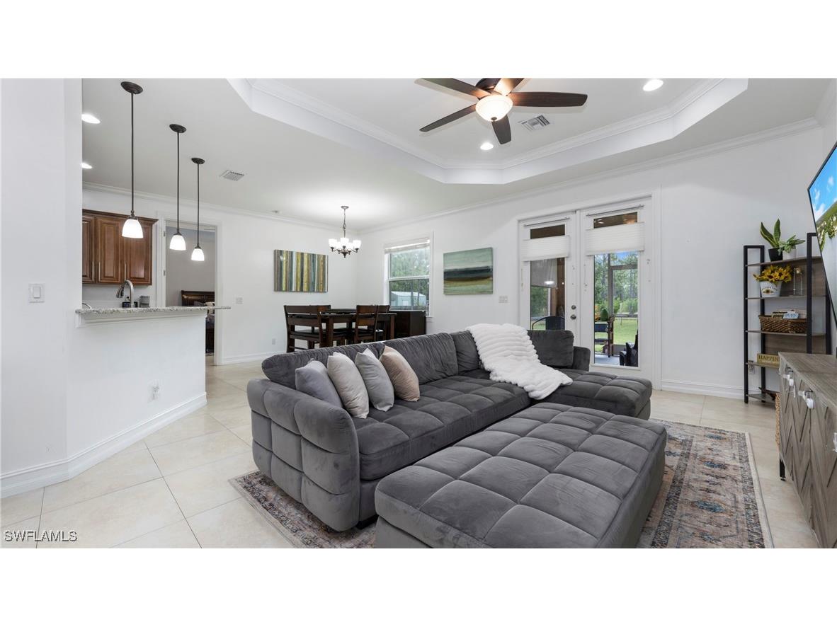 3790 31st Avenue NE Naples FL 34120 225075618 image1