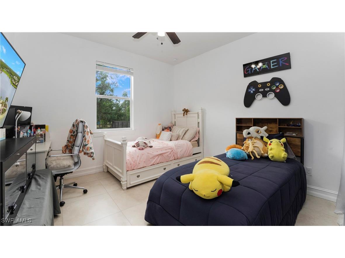 3790 31st Avenue NE Naples FL 34120 225075618 image17