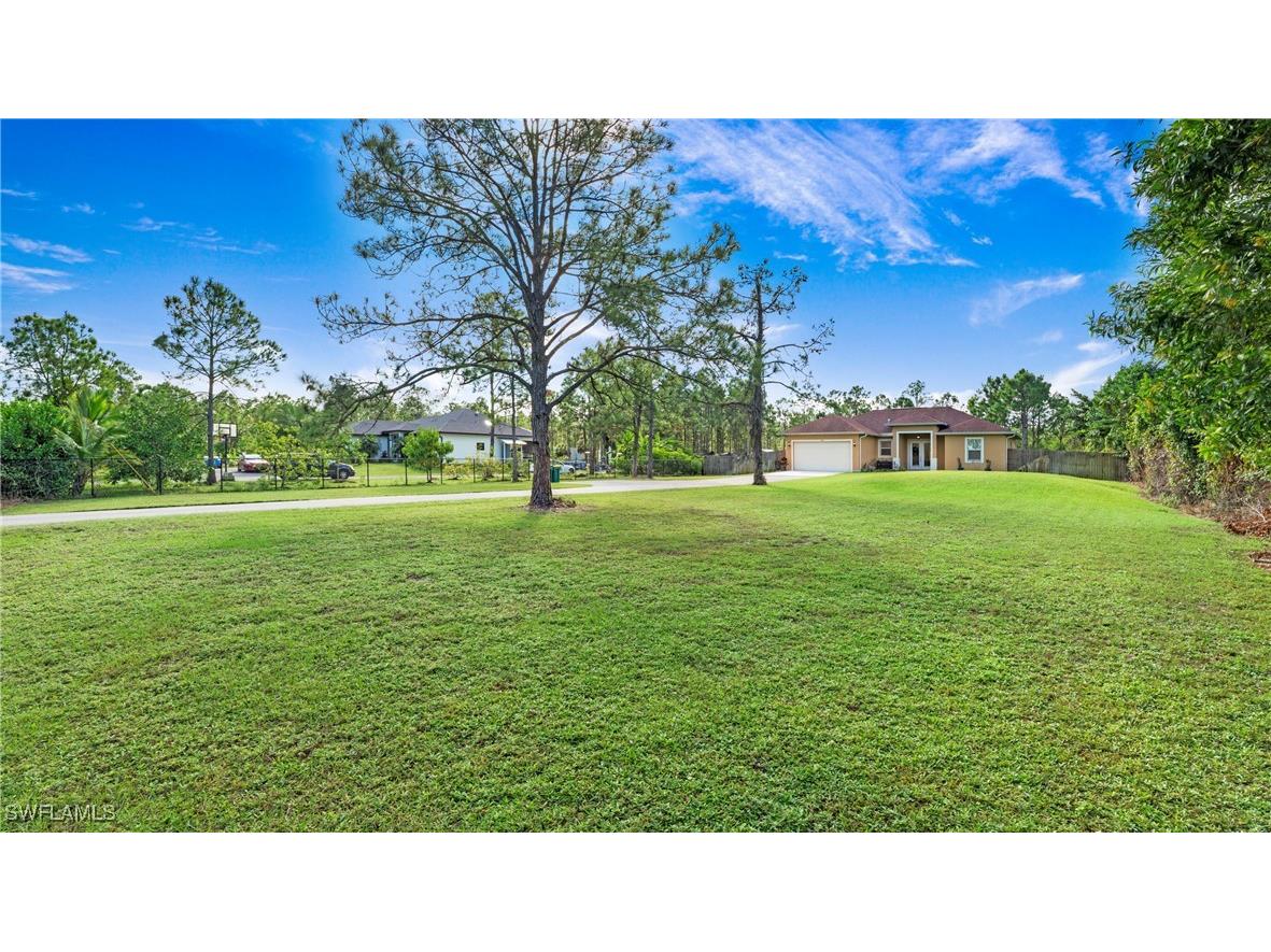 3790 31st Avenue NE Naples FL 34120 225075618 image2