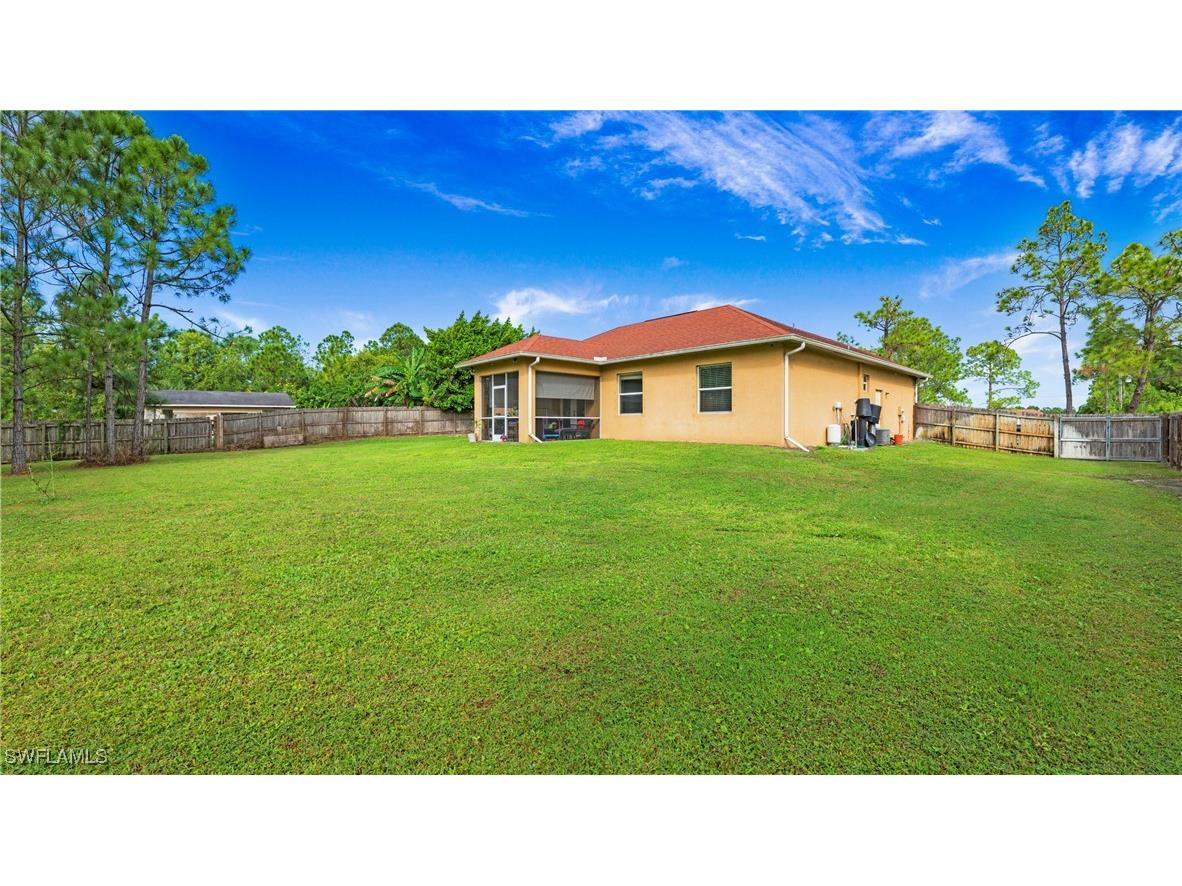 3790 31st Avenue NE Naples FL 34120 225075618 image22