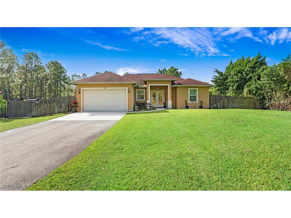 3790 31st Avenue NE Naples FL 34120 225075618 image4