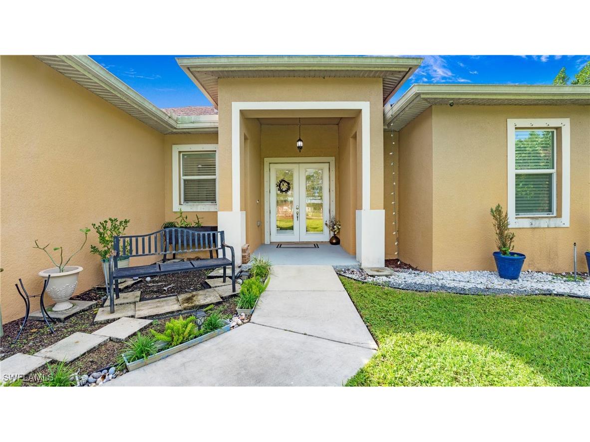 3790 31st Avenue NE Naples FL 34120 225075618 image5