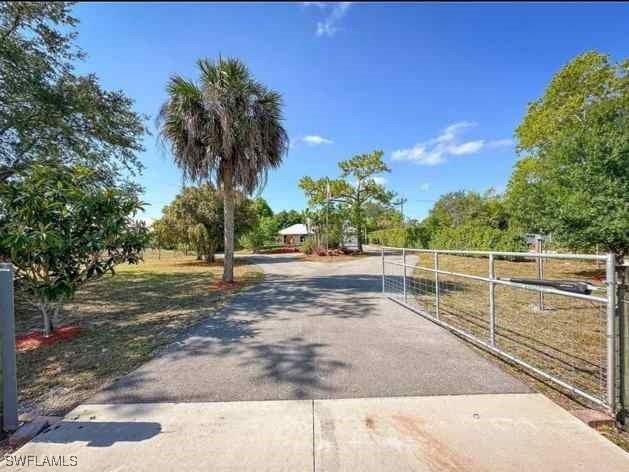 3790 35th Avenue NE Naples FL 34120 225084987 image8