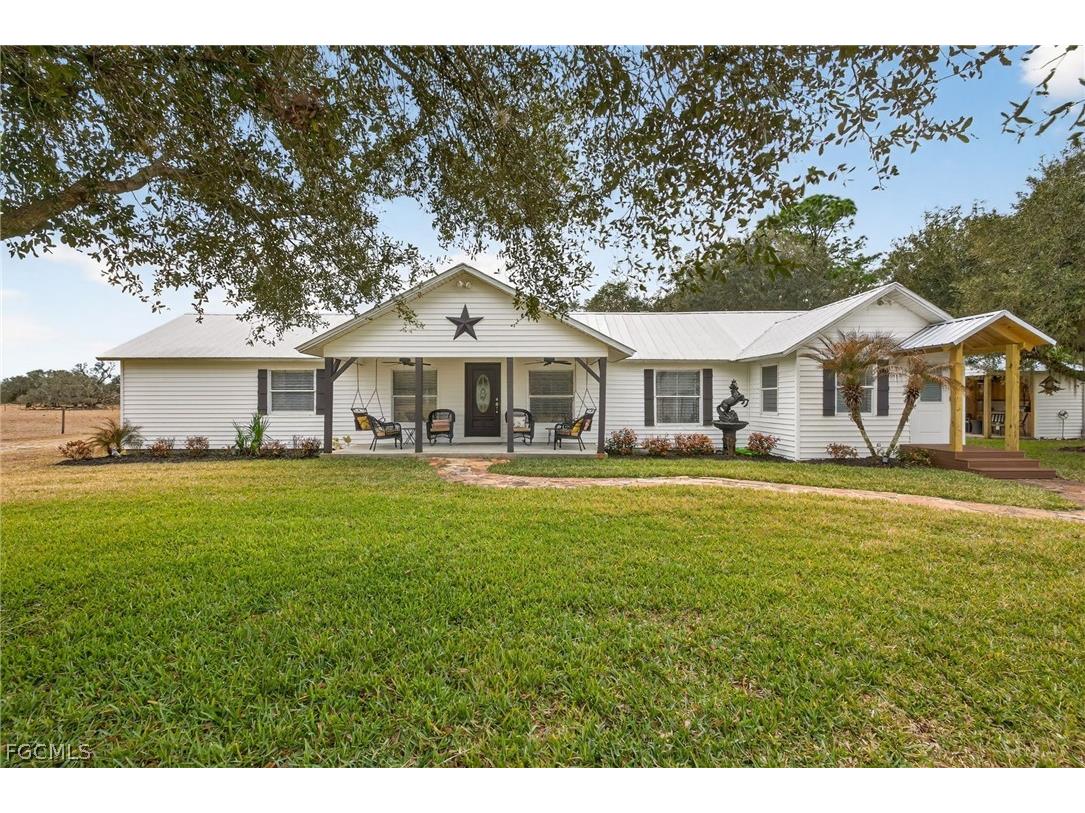 3790 Goggin Road Alva FL 33920 2026008196 image1