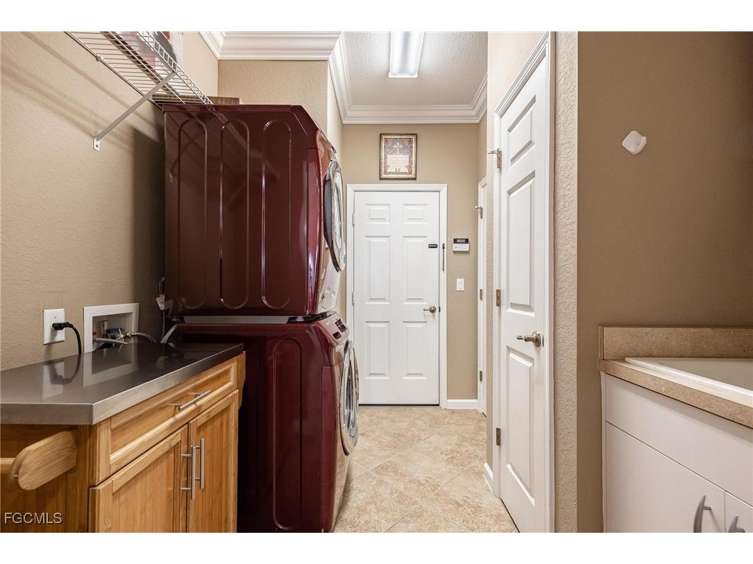 3791 Lakeview Isle Court Fort Myers FL 33905 2025022813 image17