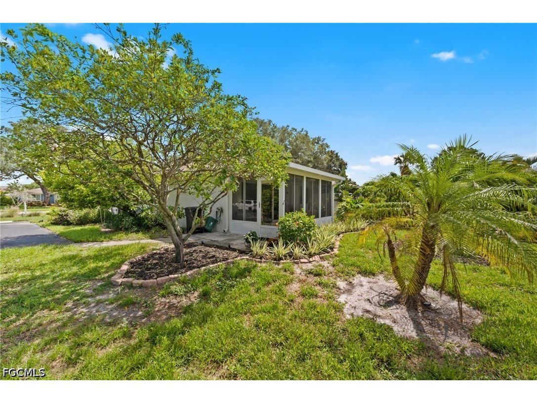38 Glades Boulevard #1 Naples FL 34112 2026024180 image23