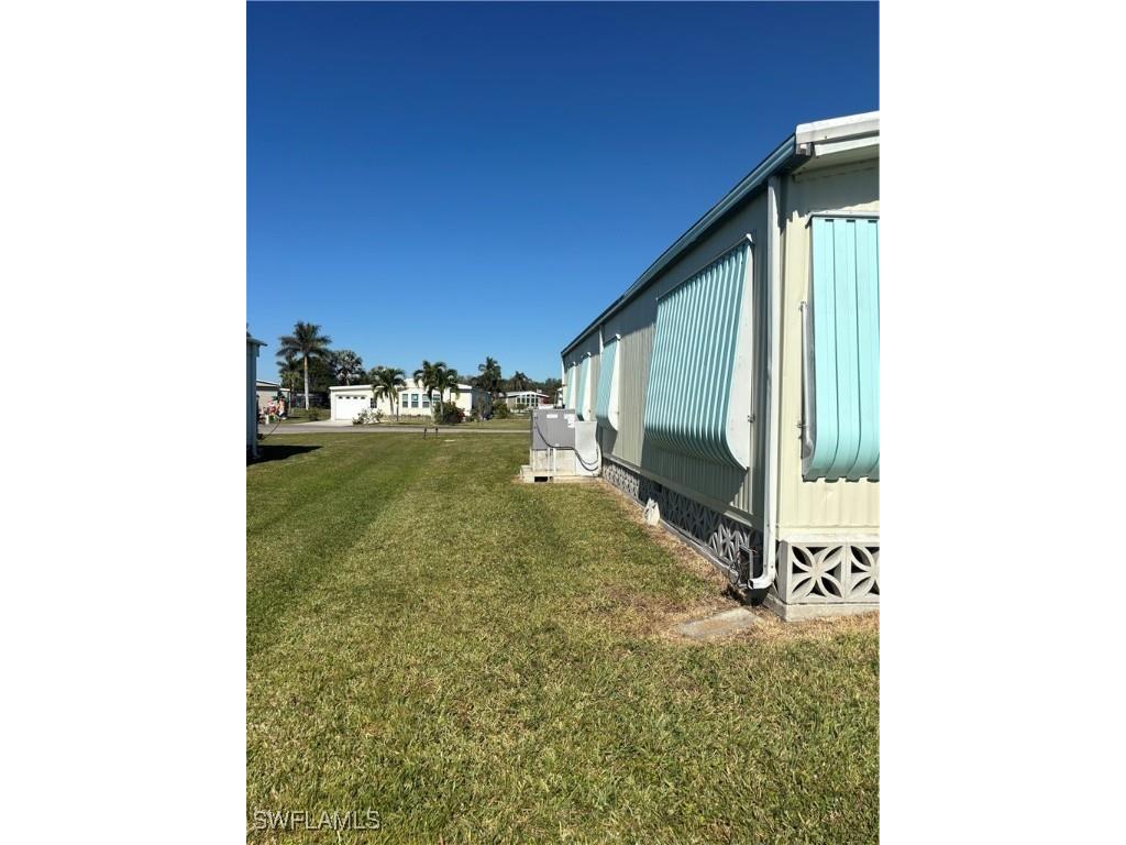 38 Island Lake Lane Naples FL 34114 225075999 image4