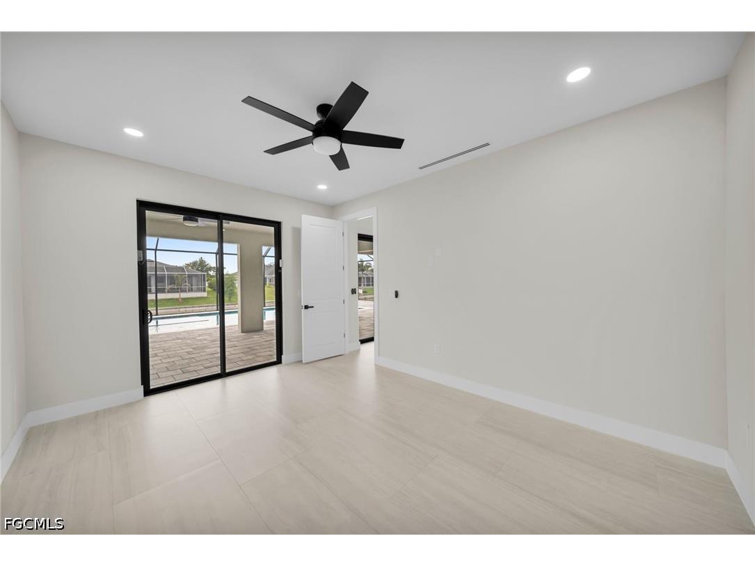 38 NE 8th Place Cape Coral FL 33909 2026016628 image23