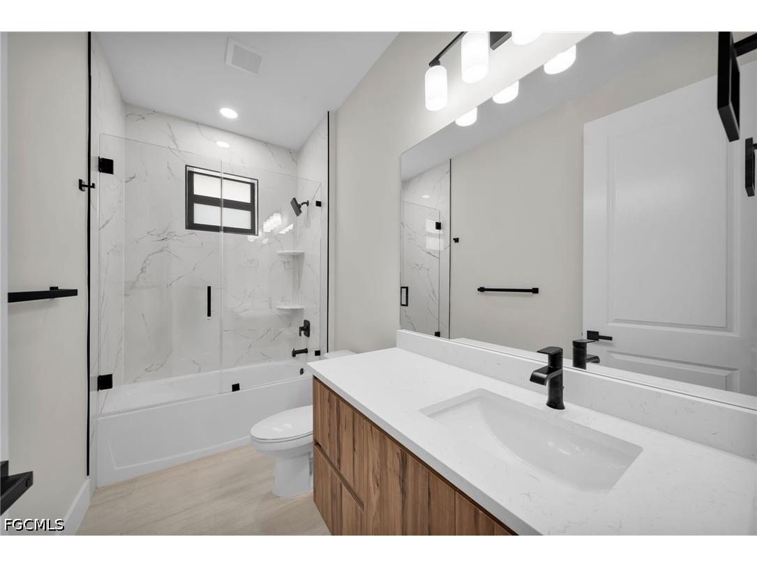 38 NE 8th Place Cape Coral FL 33909 2026016628 image32