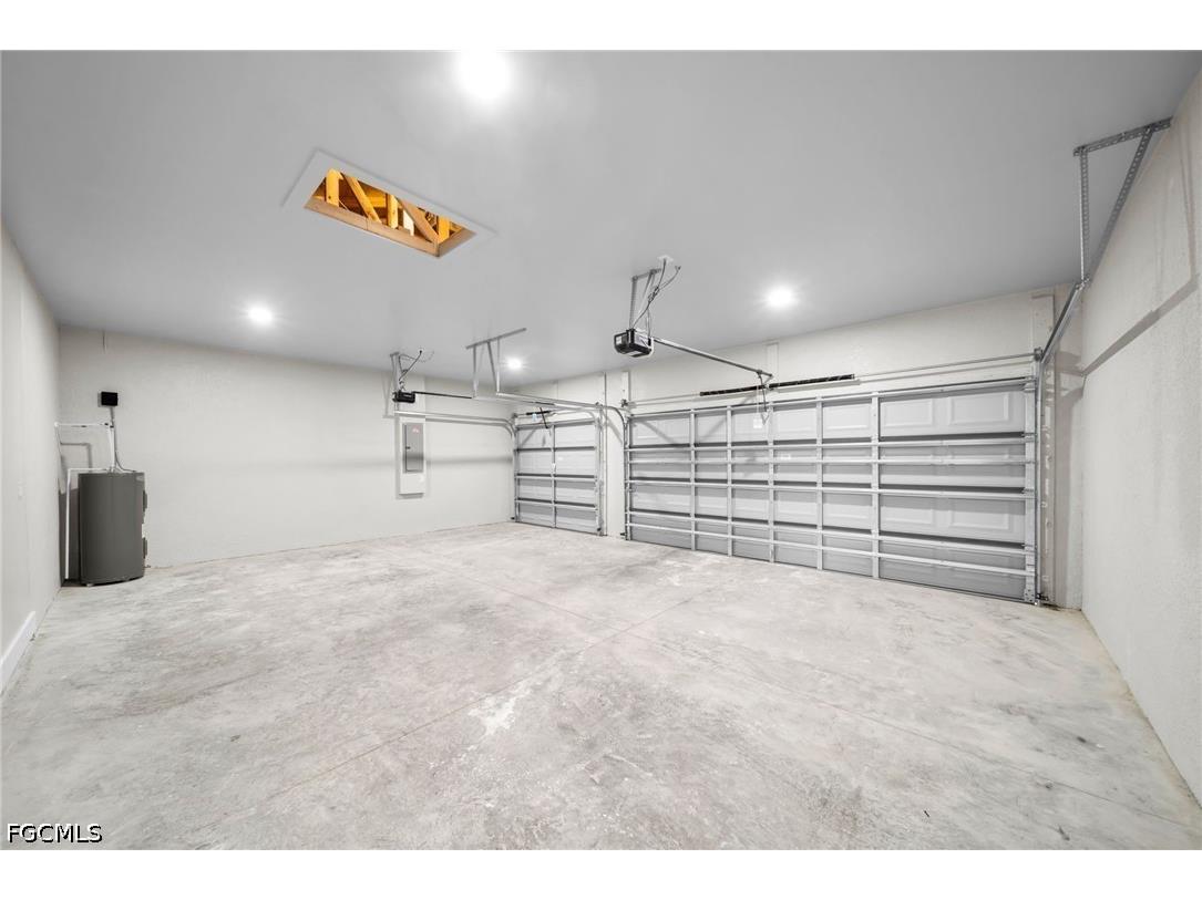 38 NE 8th Place Cape Coral FL 33909 2026016628 image37