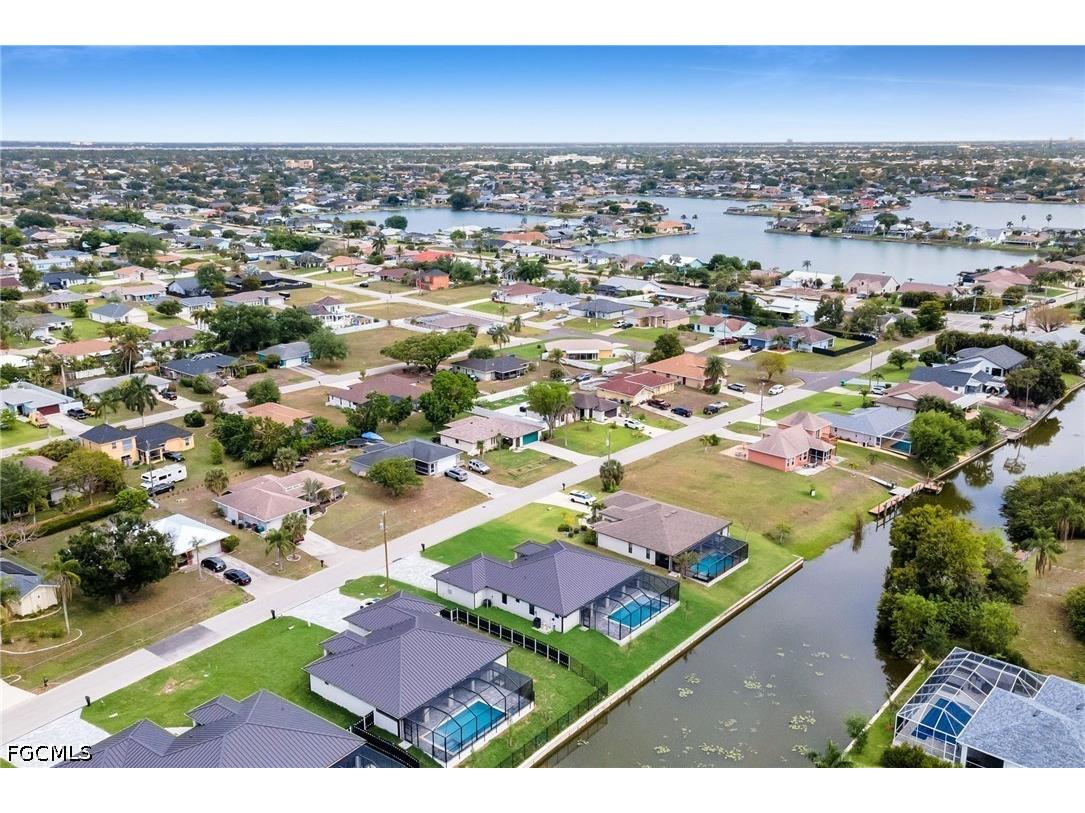 38 NE 8th Place Cape Coral FL 33909 2026016628 image45