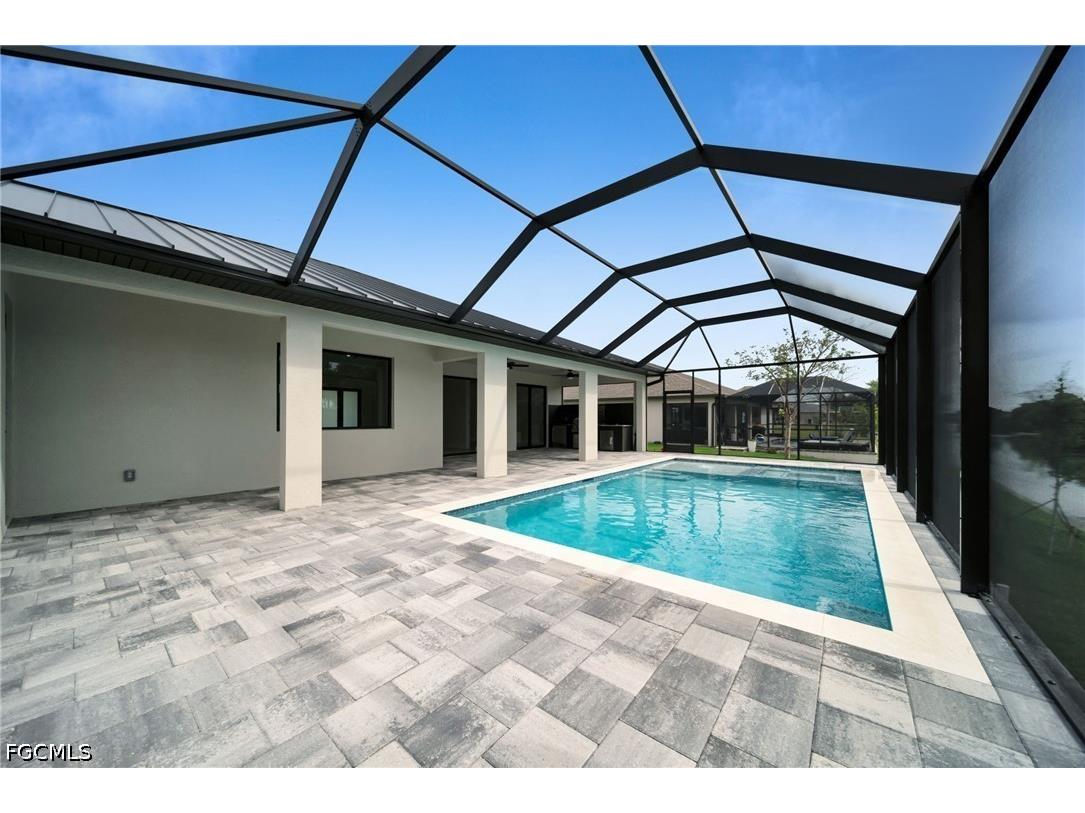 38 NE 8th Place Cape Coral FL 33909 2026016628 image7