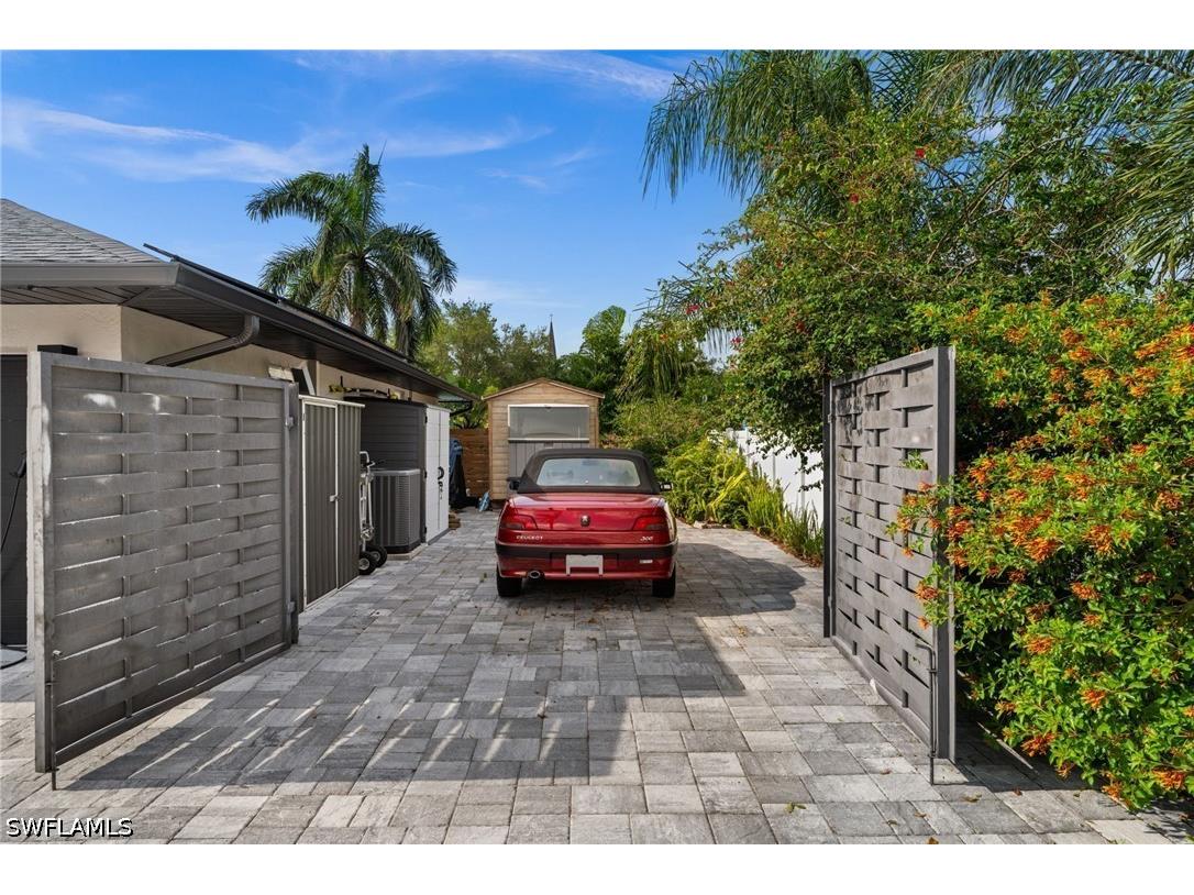 38 Willoughby Drive Naples FL 34110 226019857 image15