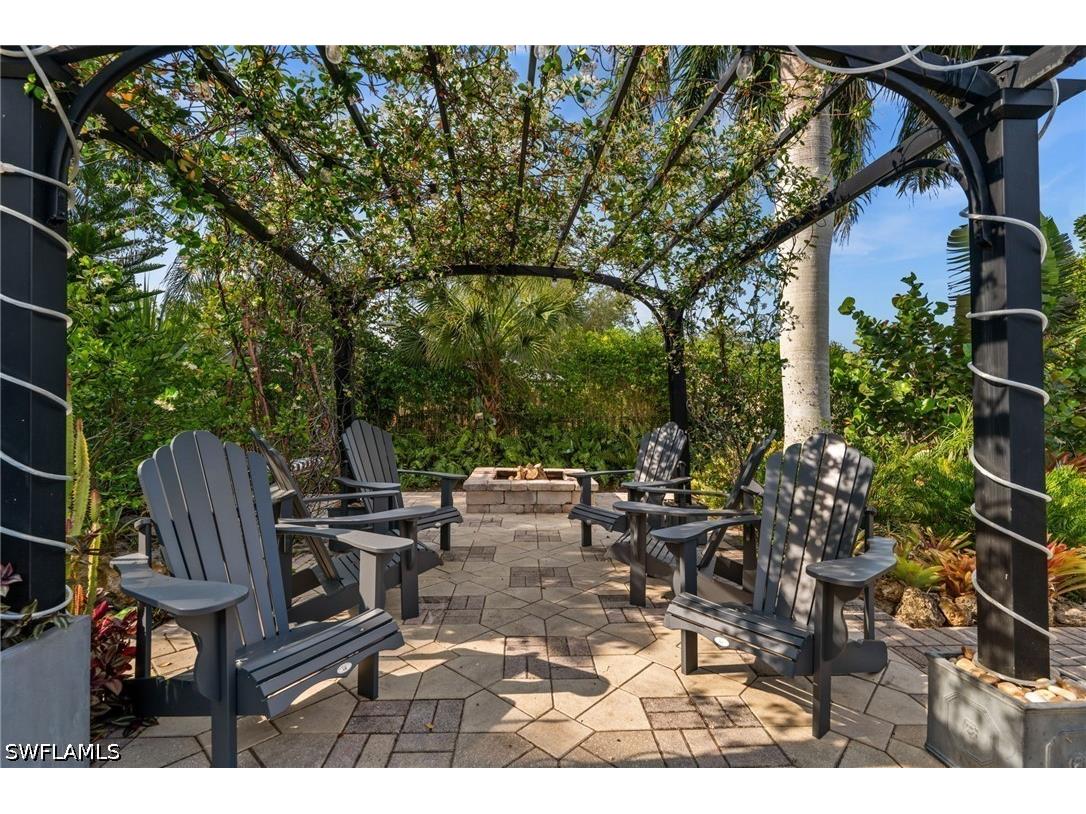 38 Willoughby Drive Naples FL 34110 226019857 image8