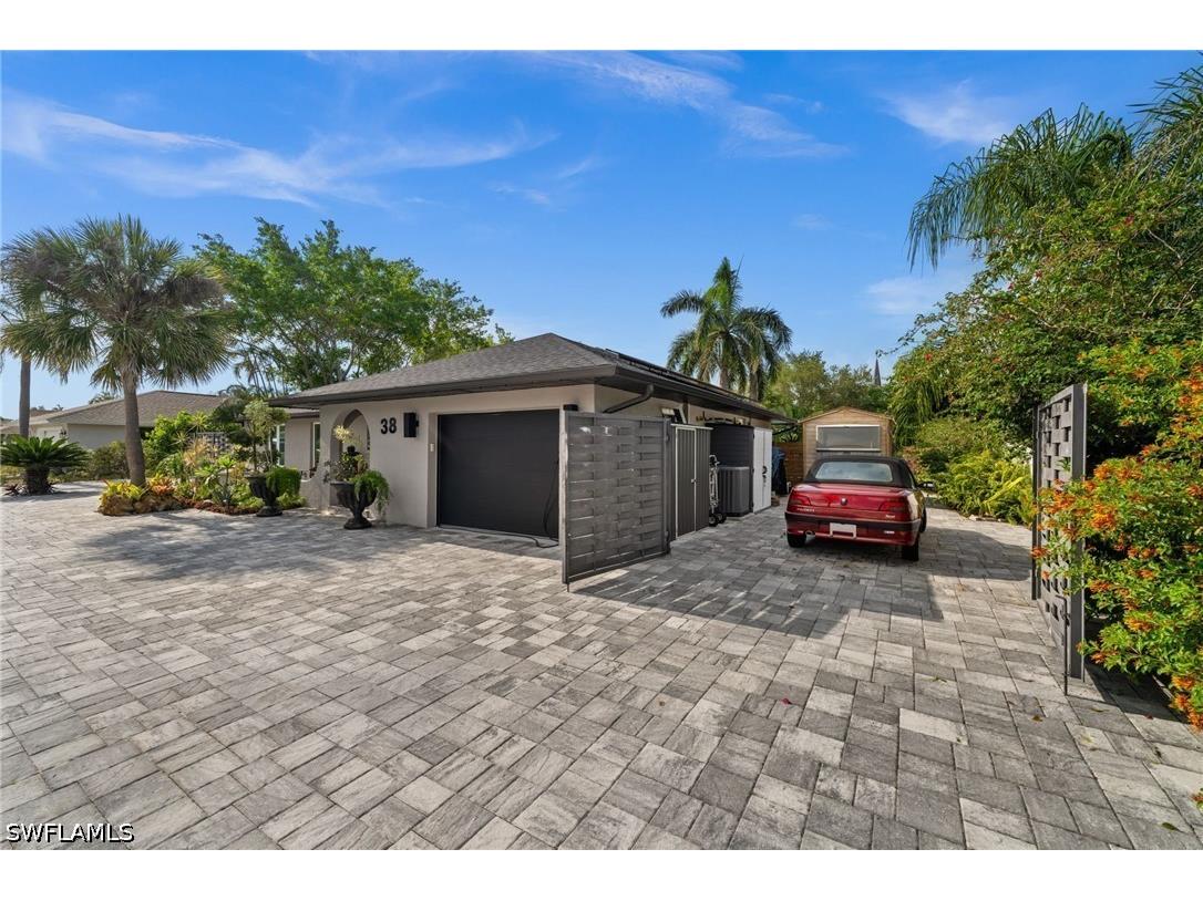 38 Willoughby Drive Naples FL 34110 226019857 image9
