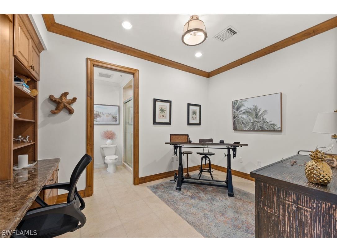 380 10th Street S #202 Naples FL 34102 226007934 image16