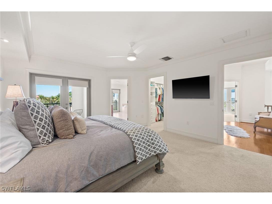380 10th Street S #202 Naples FL 34102 226007934 image28