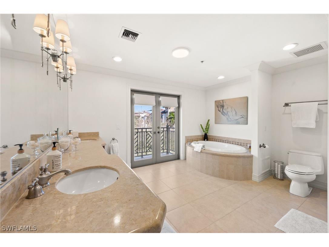 380 10th Street S #202 Naples FL 34102 226007934 image29