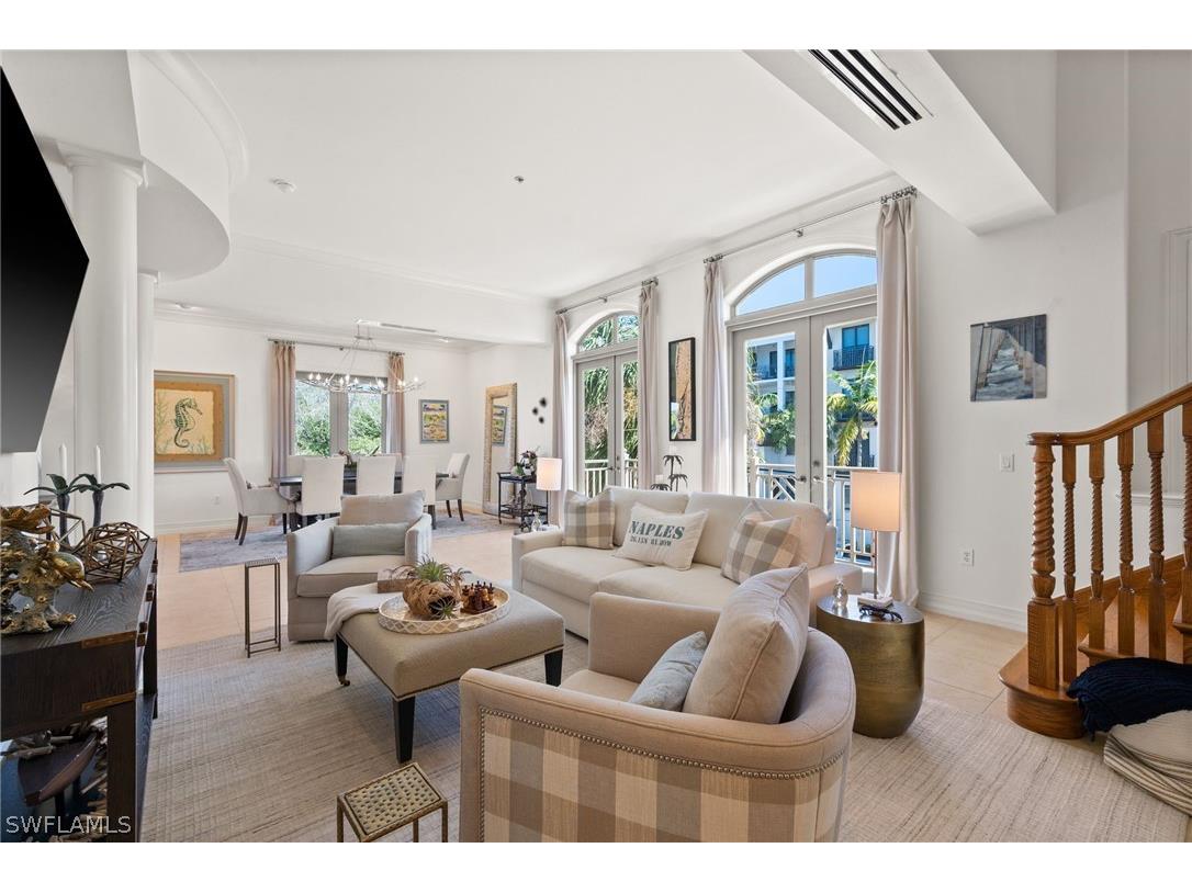 380 10th Street S #202 Naples FL 34102 226007934 image6