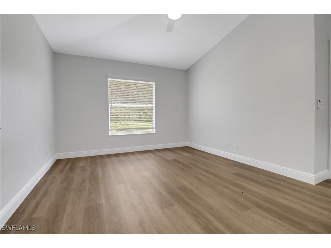 380 13th Street NW Naples FL 34120 225018994 image10