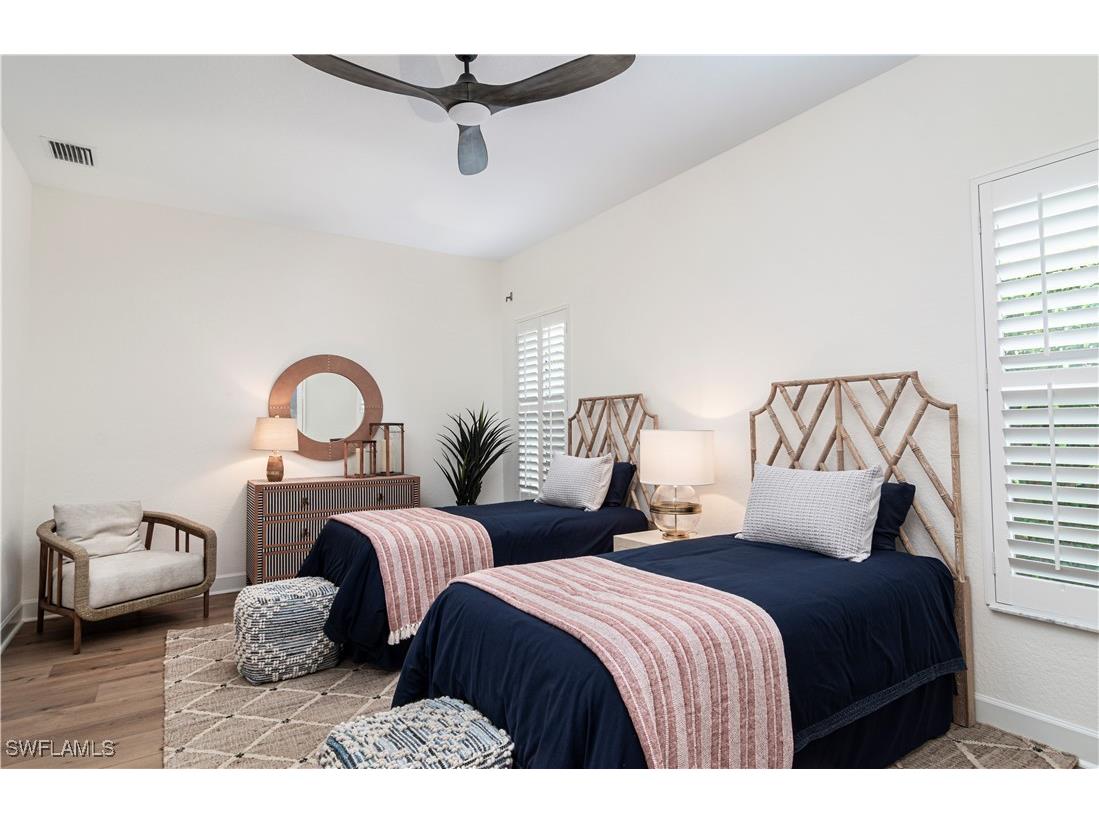 380 5th Avenue N Naples FL 34102 225076302 image14