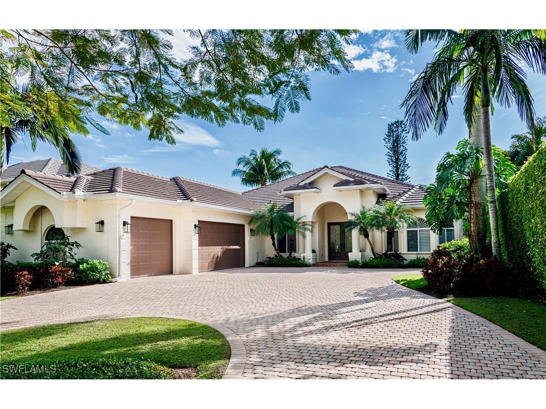 380 5th Avenue N Naples FL 34102 225076302 image2